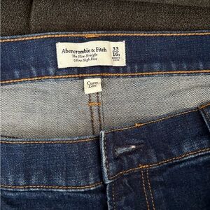 Abercrombie & Fitch Men's Dark Blue Slim Straight Jeans